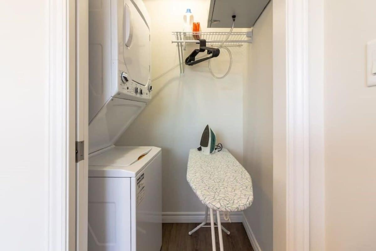 Newly Renovated Modern Condo Near Hospital, Unb Patio & Parking Coffee Saint John Bagian luar foto